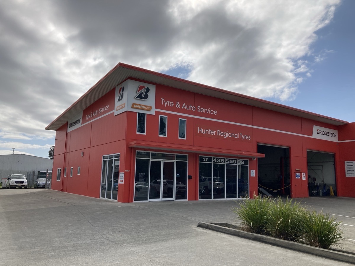 Images Bridgestone Select Tyre & Auto Tuggerah