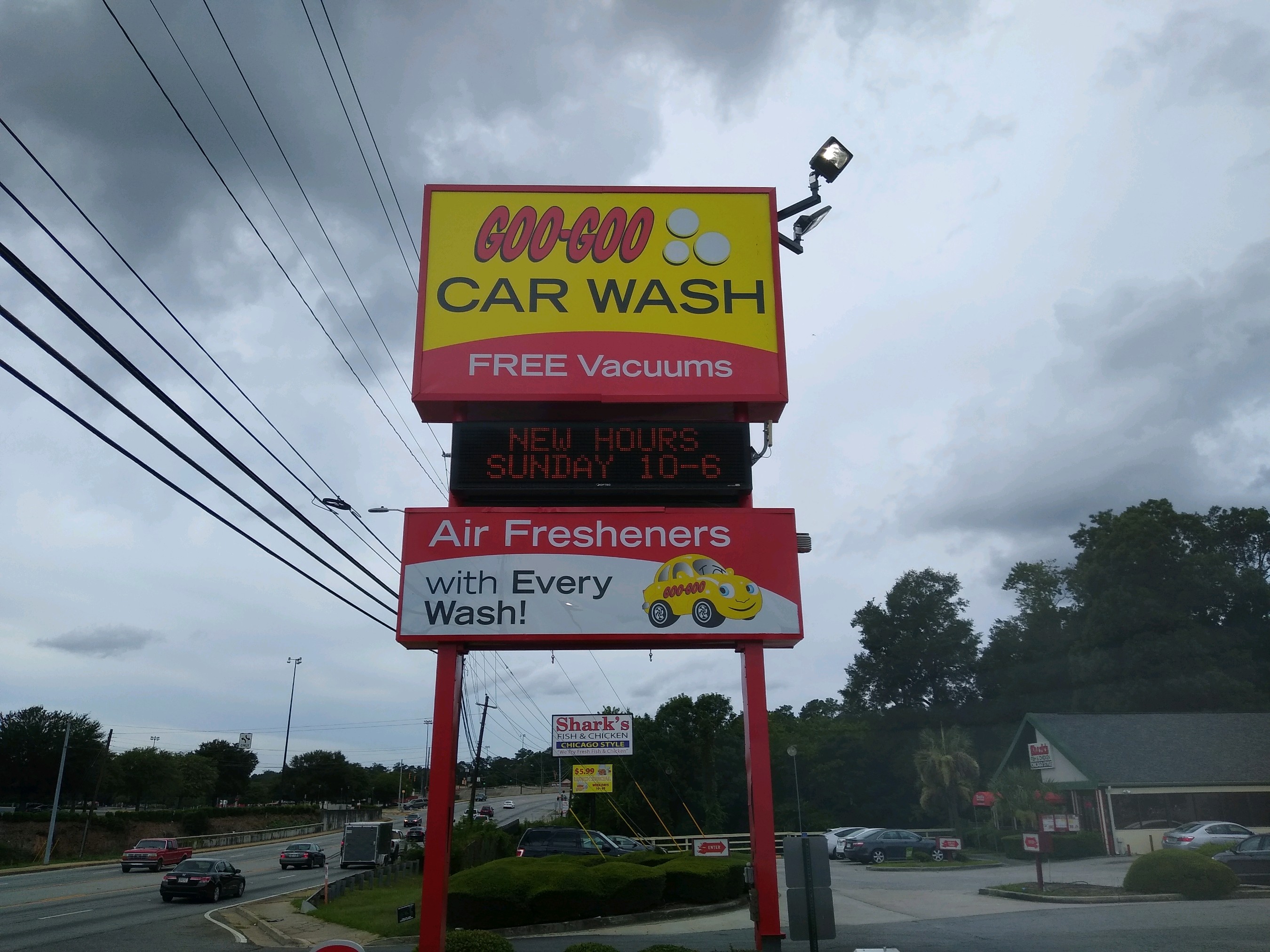 Goo Goo Express Car Wash – Macon 2 Photo