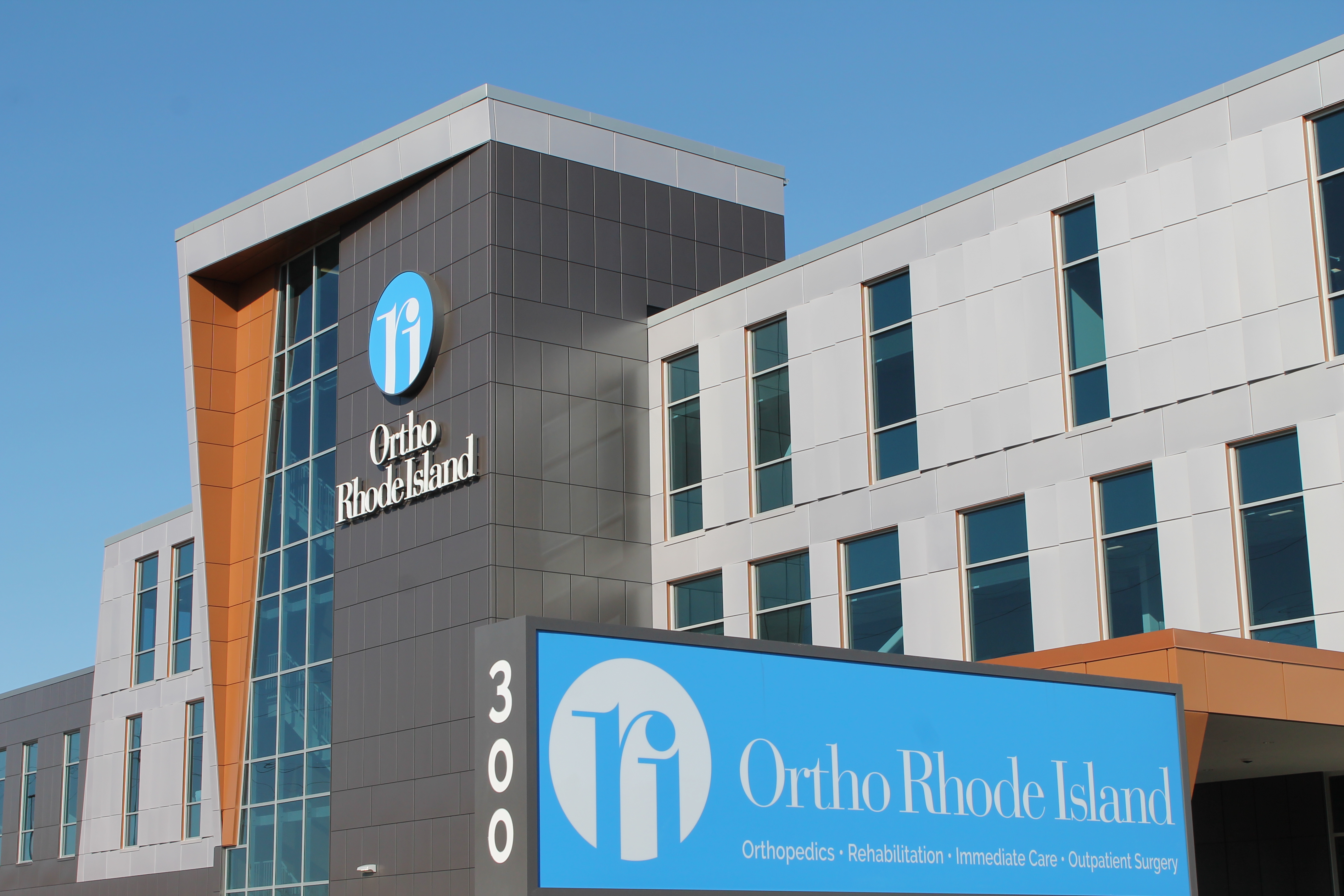 Ortho Rhode Island's Warwick Campus at 300 Crossings Boulevard, Warwick, RI 02886 offers world-class Orthopedics, Outpatient Surgery, Sports Medicine, Ortho RI Biologics, Physical Therapy, Advanced Imaging, and Ortho RI Express Acute Injury Care.
