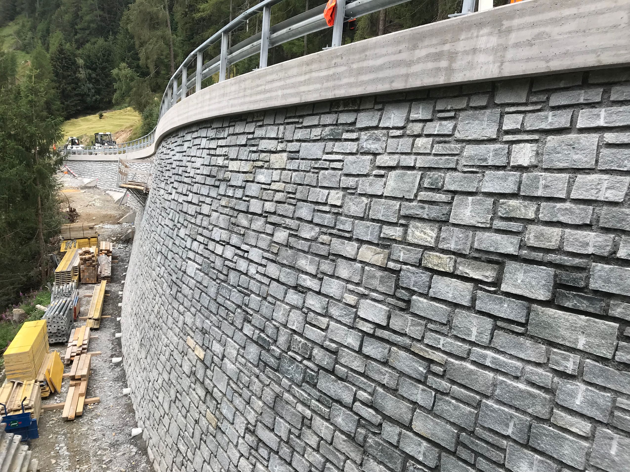 Bilder Costa AG, Hoch- und Tiefbau