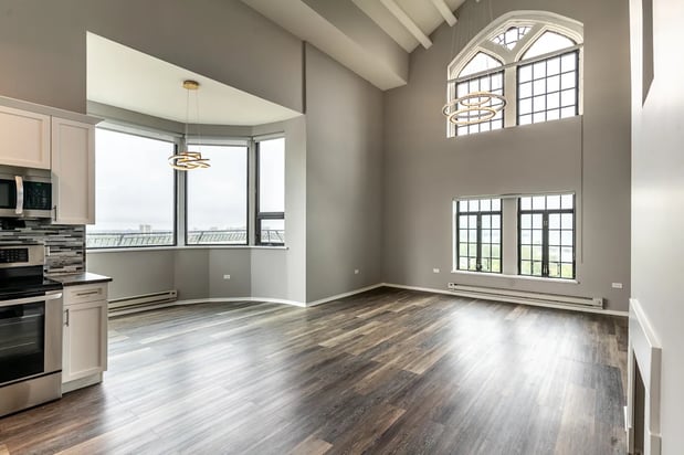 Images Park Heights by the Lake Apartments