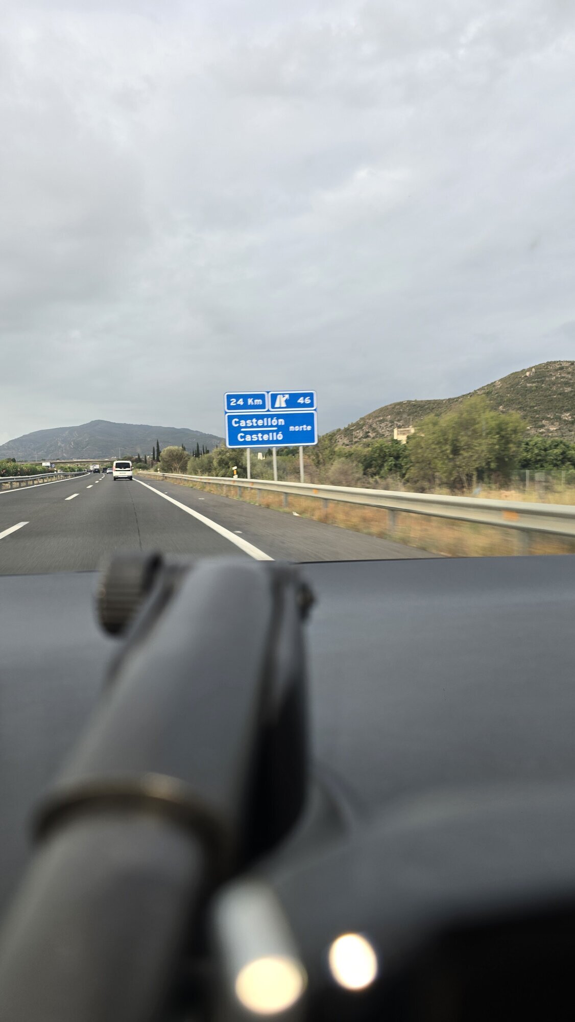 Images Taxi Linares 24