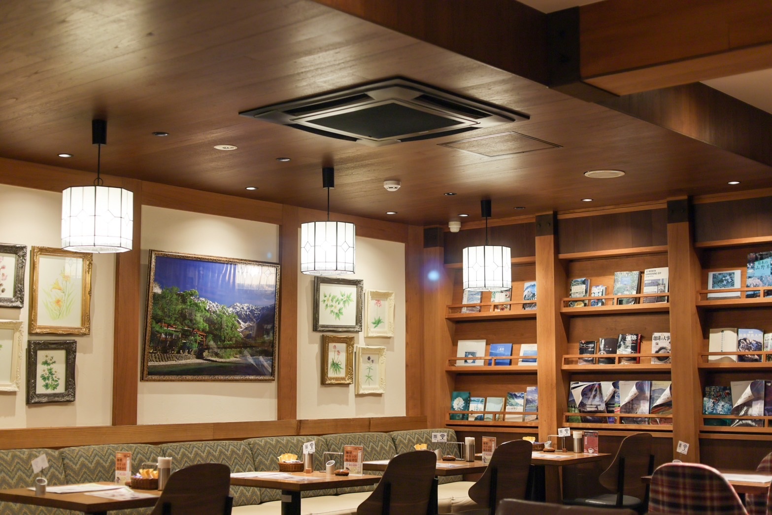 Images 山のカフェ＆レストラン上高地あずさ珈琲 ニッケパークタウン加古川店