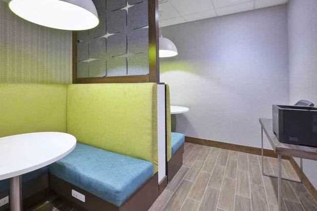 Images Hampton Inn & Suites Grandville Grand Rapids South