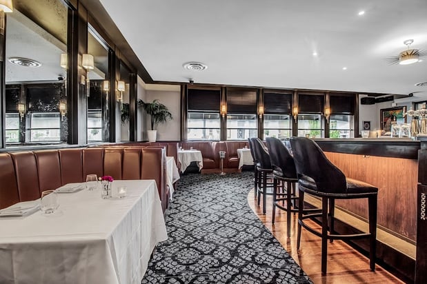 Images Oliver's Restaurant