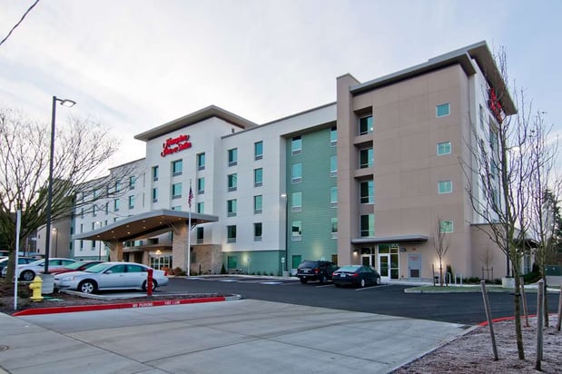 Images Hampton Inn & Suites Bellevue Downtown-Seattle