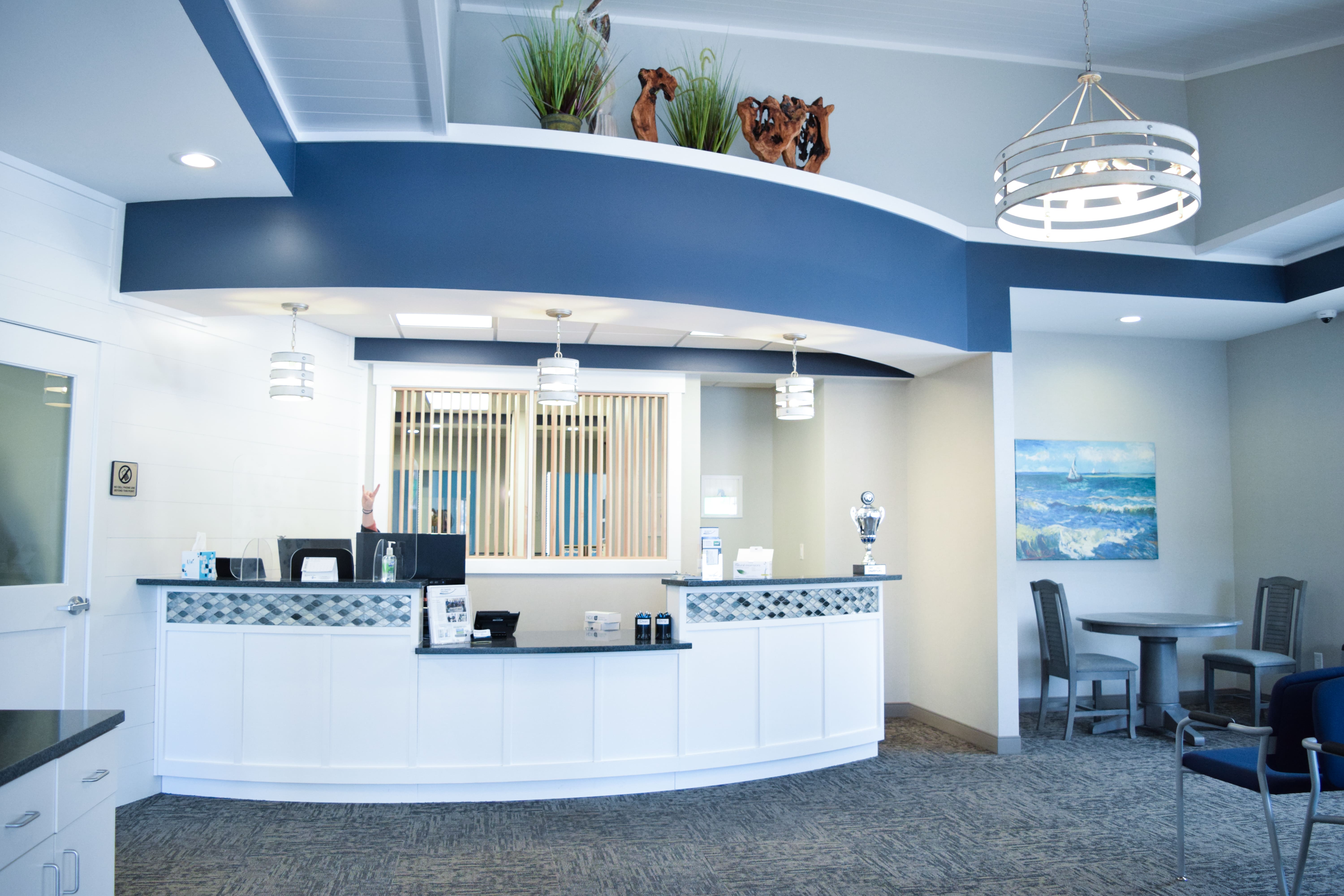 A look inside the new and modern MI Smiles Dental Grand Haven office.