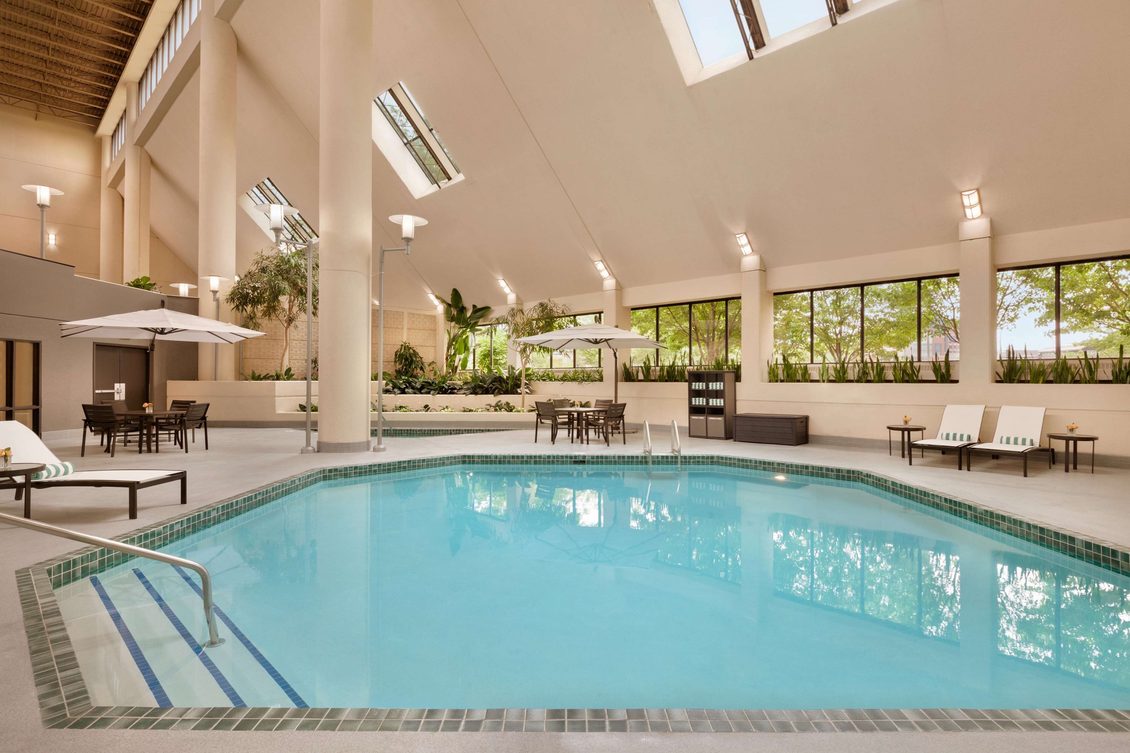 Hotel deals near minneapolis mn