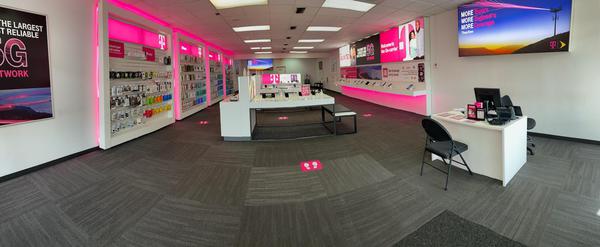 T Mobile Store At 2 Nw 16th Ave Gainesville Fl T Mobile