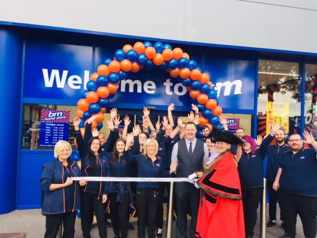 Store staff at B&M's new store in Brislington were delighted to welcome Lord Mayor of Bristol Jos Clark who cut the ribbon to officially declare the store 'open'.