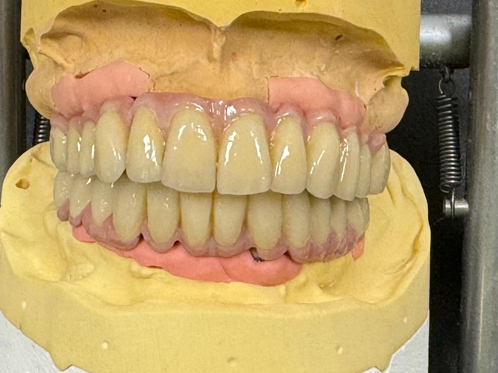 Bilder DentalLook Sagl