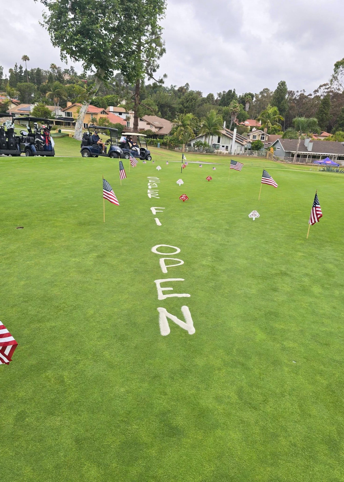 What an awesome day hanging out with some of my Veteran bros and playing a little golf. We also got to help raise money for an unbelievable charity. The Semper Fi & America's Fund. Thank you Shadowridge country club for putting on this awesome event.