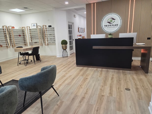 Images The Eye Place of Schaumburg