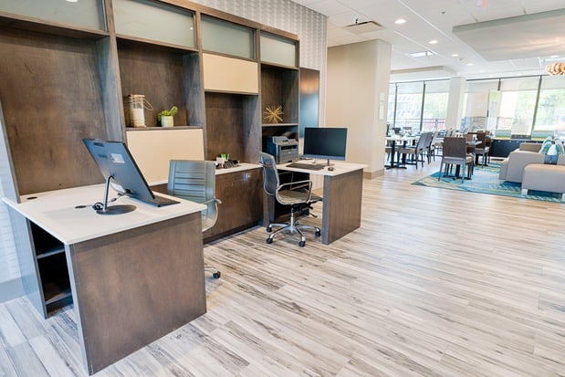 Images Holiday Inn Knoxville N - Merchant Drive by IHG