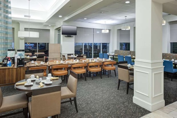 Images Hilton Garden Inn Savannah Airport