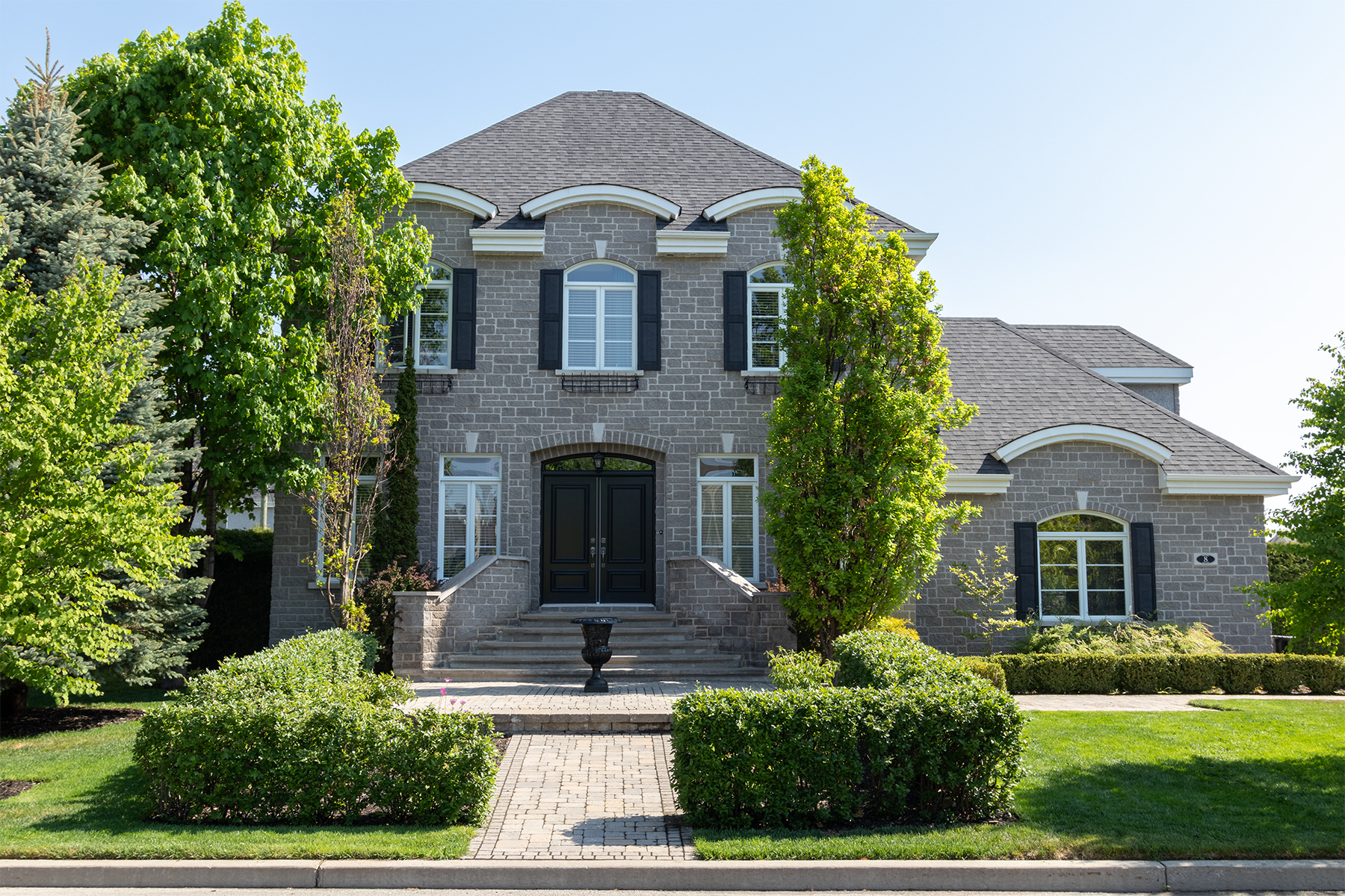 Images Couvreurs Serveko - Entrepreneur en Toiture Blainville