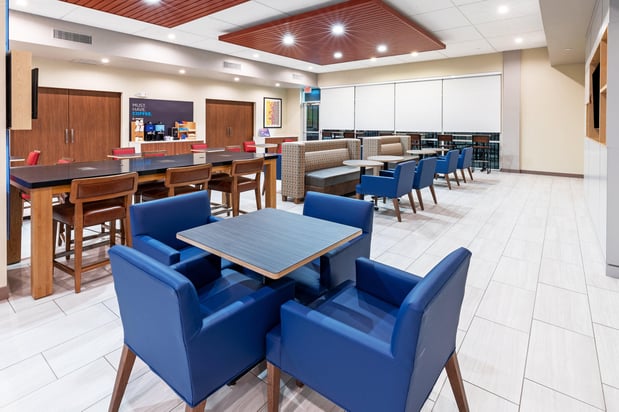Images Holiday Inn Express & Suites Houston - Downtown North by IHG