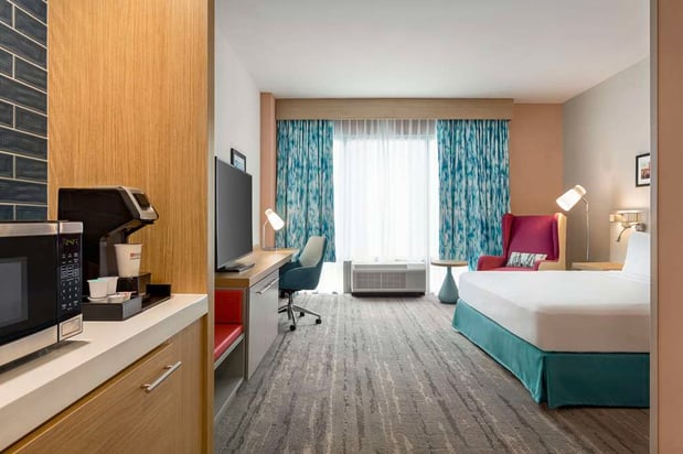 Images Hilton Garden Inn Nashville West End Avenue