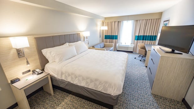 Images Holiday Inn Knoxville N - Merchant Drive by IHG