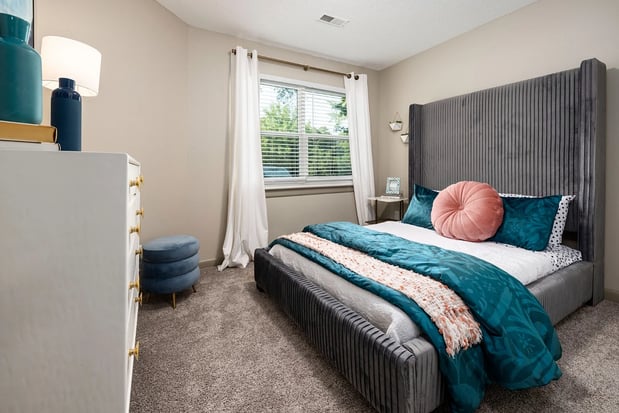 Images Trinity at the Hill