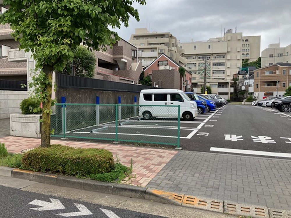 Images ONE PARK杏林大学病院前
