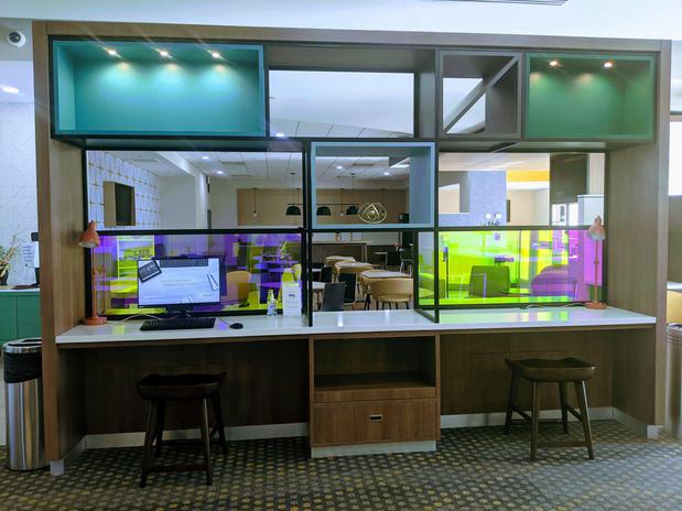 Images Holiday Inn & Suites Phoenix Airport by IHG