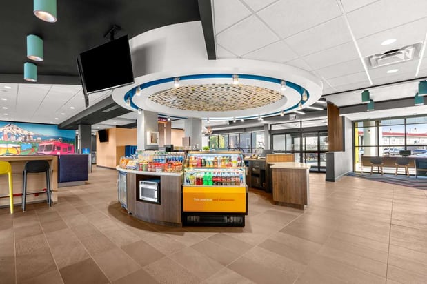 Images Tru by Hilton Portland Airport
