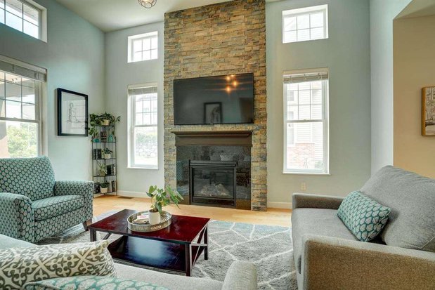 Images Rock Realty LLC