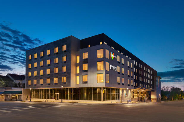 Images Staybridge Suites Rochester – Mayo Clinic Area by IHG