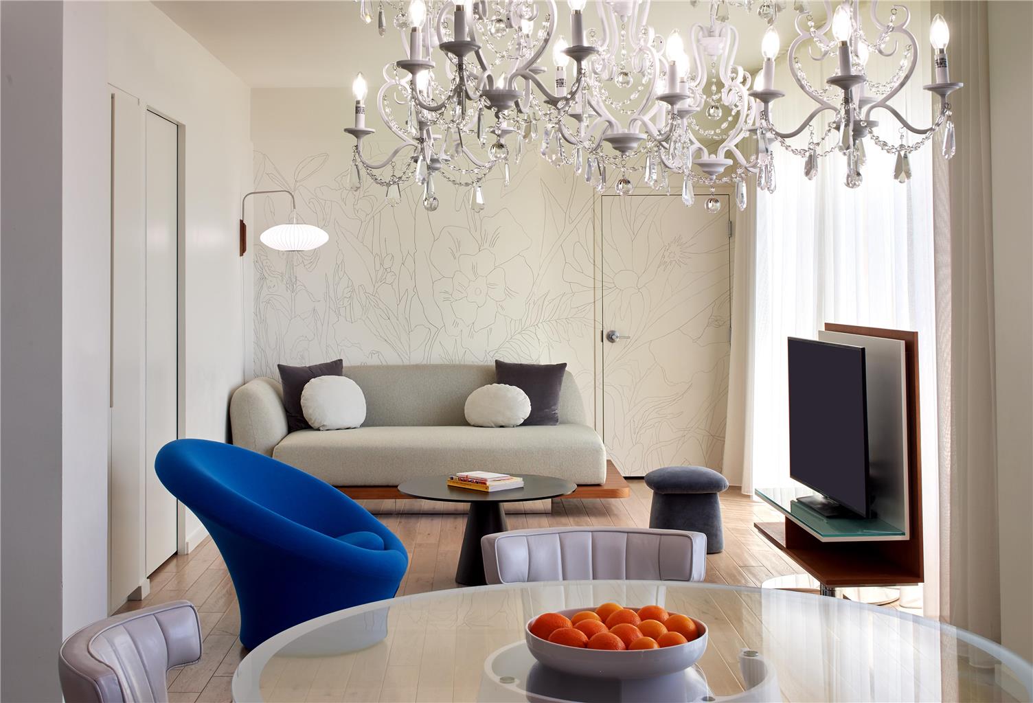 Guest room