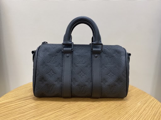 Images KOMEHYO (コメ兵)買取センター神戸阪急