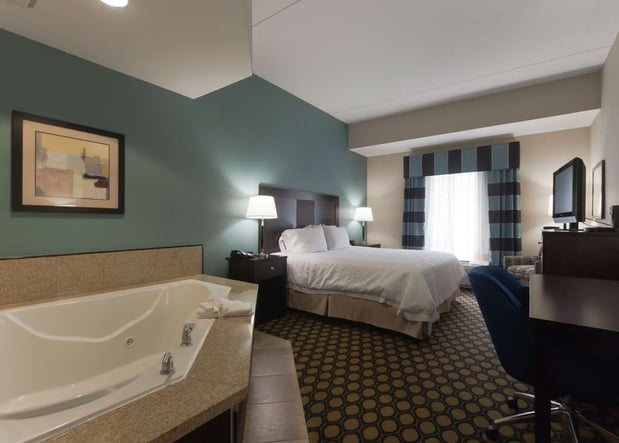 Images Hampton Inn North Brunswick/New Brunswick