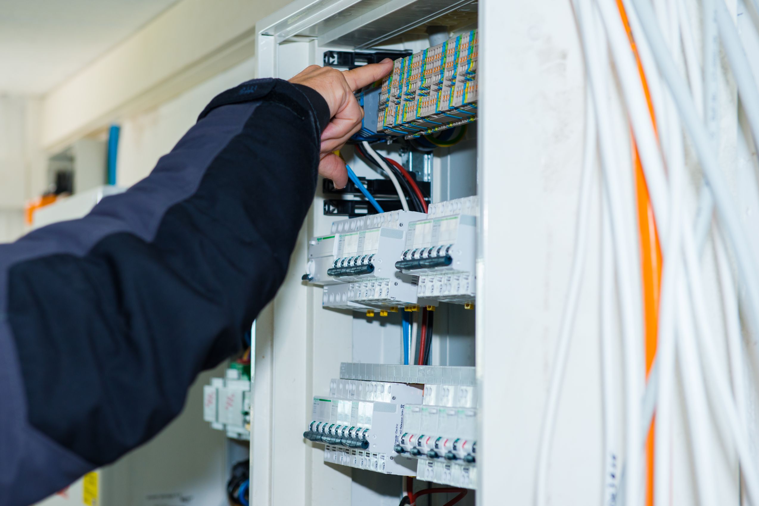 Wasem Elektro AG, Sägetstrasse 116 in Strengelbach