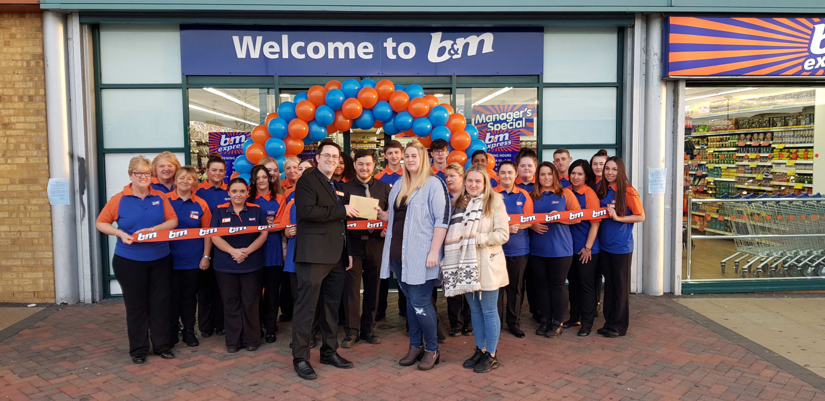 Paula from local charity Speke Children's Environment Committee was invited as B&M's VIP guest at the opening of its newest store to open in Speke, Liverpool. Paula received £250 worth of B&M vouchers on behalf of the charity, as a thank you for the hard