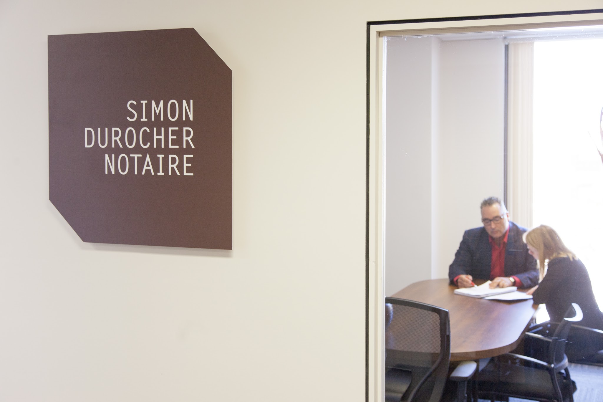 Images Me Simon Durocher Notaire Inc.
