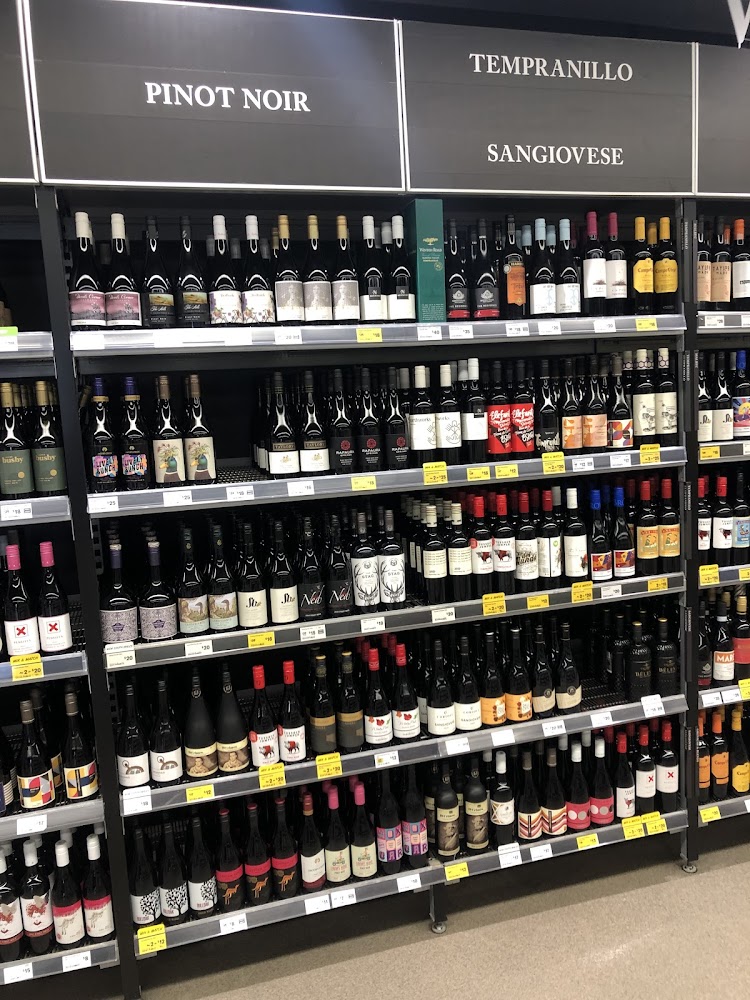 Images Liquorland Moonee Beach