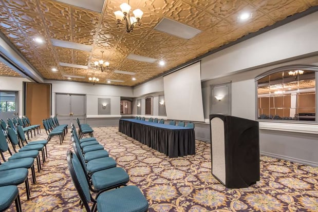 Images SureStay Plus by Best Western Reno Airport