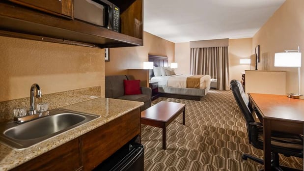 Images Best Western Granbury Inn & Suites