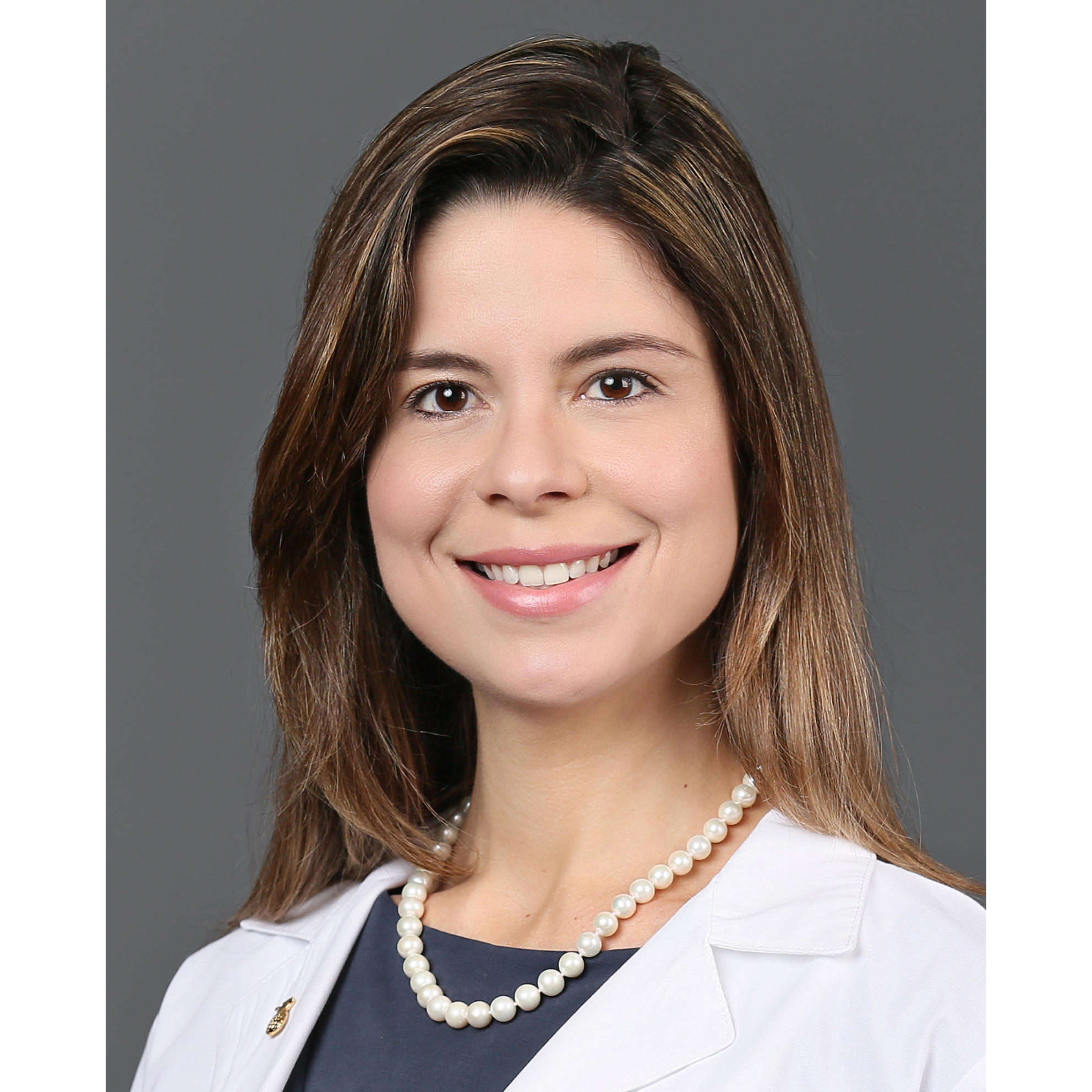 Dr. Naiara Abreu Fraga Braghiroli, MD - Miami, FL - Dermatology