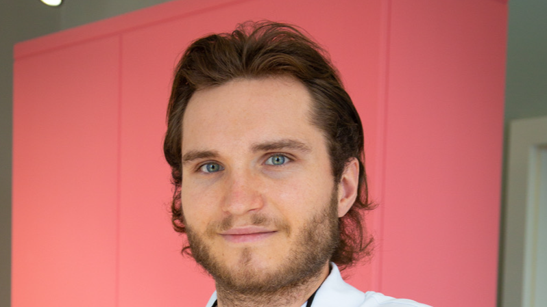 Ihr Zahnarzt mit Herz und Erfahrung | Dr. Breschan | Zahnarzt Kuchl, Markt 45 in Kuchl