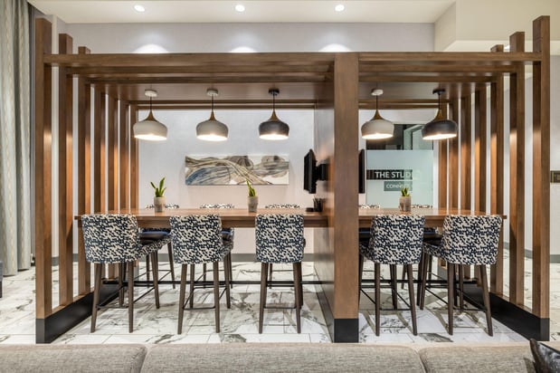 Images Crowne Plaza Kearney by IHG