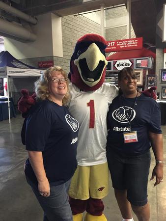 Images Peaches Hattney: Allstate Insurance