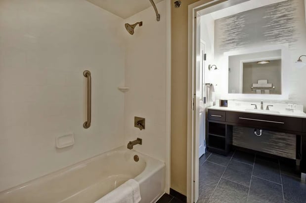 Images Homewood Suites by Hilton Dallas/Arlington South
