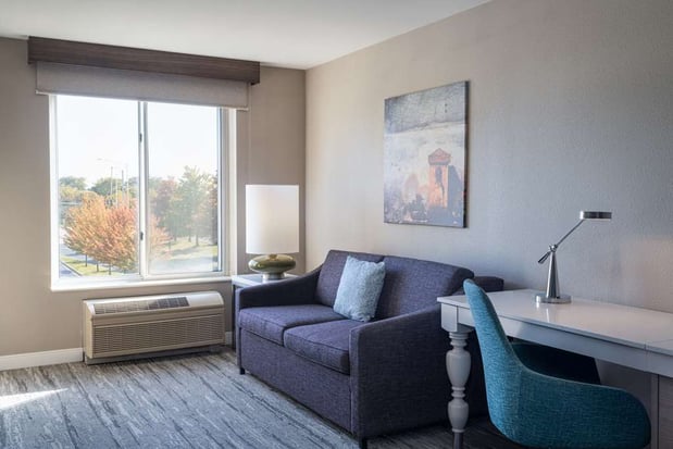 Images Hilton Garden Inn St. Charles