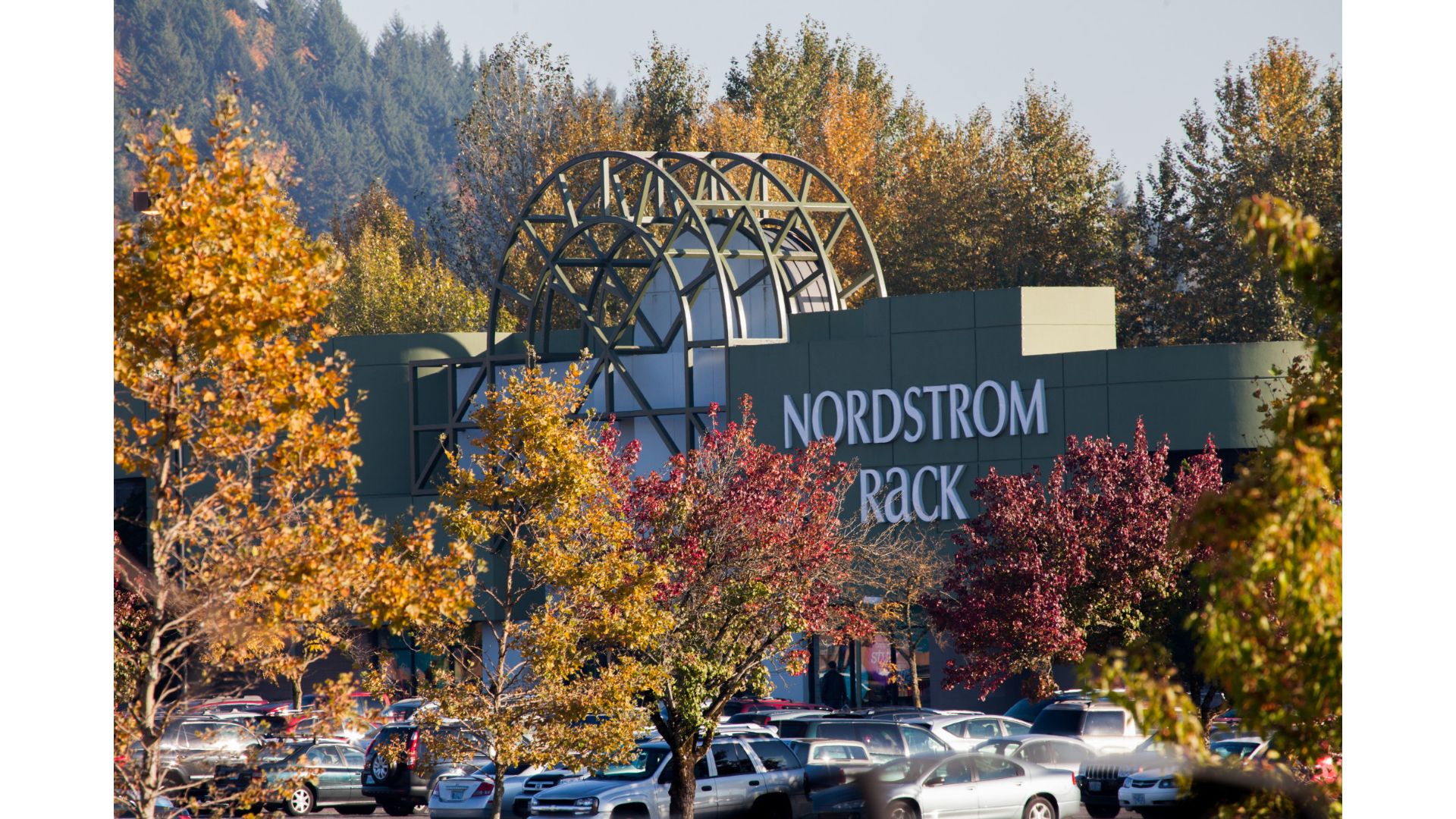 Clackamas Promenade Photo