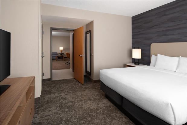 Images Embassy Suites by Hilton Charleston Airport Hotel & Convention Center