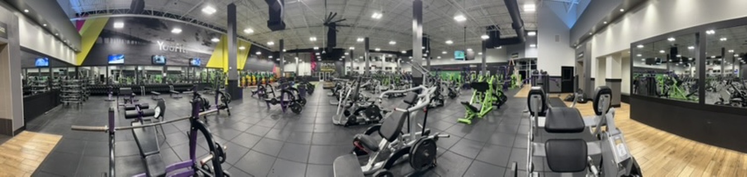 a panoramic view of the gym