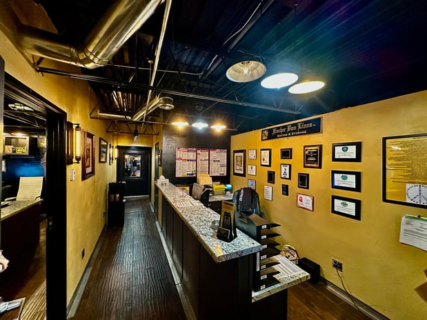Images Fischer Van Lines, Denver Moving Company llc
