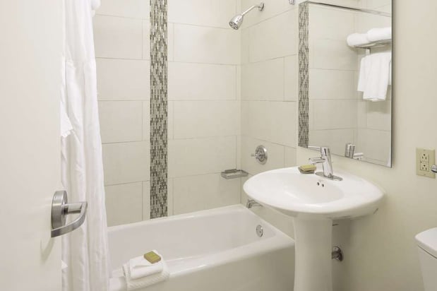 Images DoubleTree by Hilton Hotel & Suites Pittsburgh Downtown