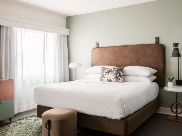 Images Hotel Indigo St Louis - Central West End by IHG